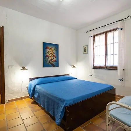 Semesterbostad Casa Dell'ammiraglio Porto Ottiolu